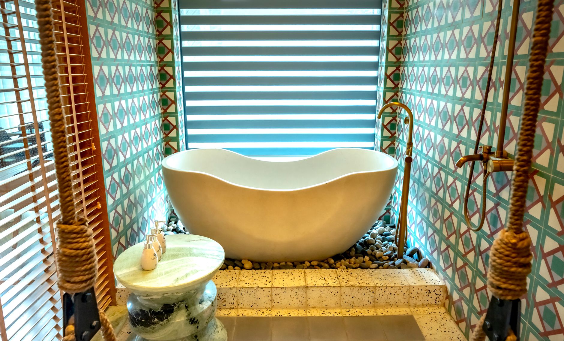 Spa équipe à Vaulx-en-Velin